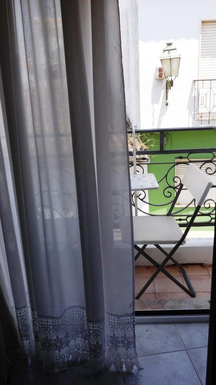 Casa Amarela Guesthouse Lagos Kamer foto