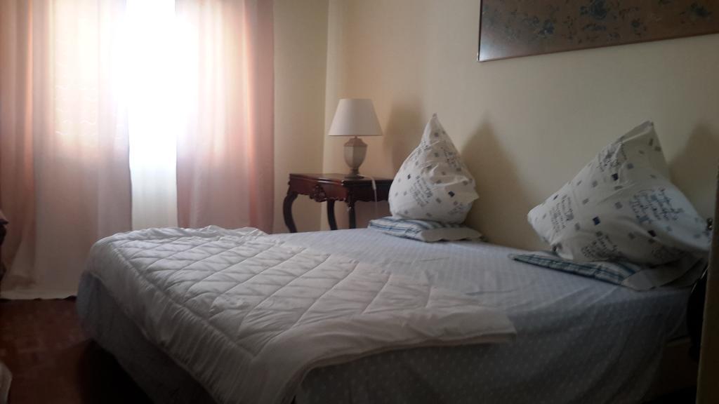 Casa Amarela Guesthouse Lagos Buitenkant foto